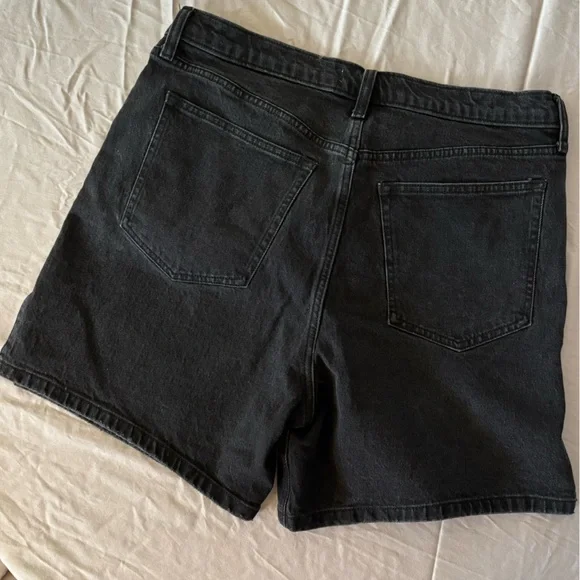 Abercrombie & Fitch High-Waist Black Denim Shorts - Picture 2 of 6
